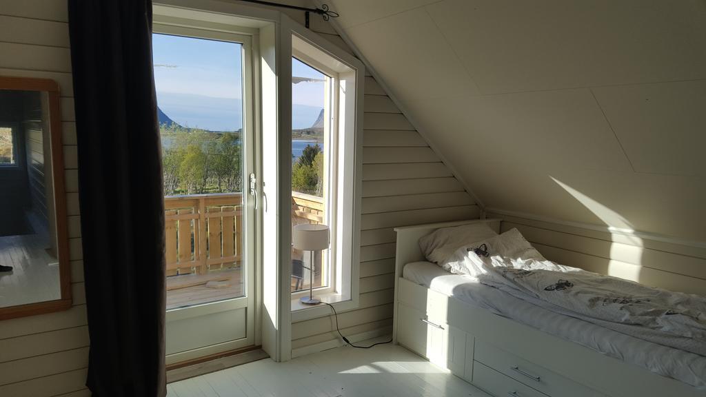 Holiday Home Lofoten Lyngvaeret Exterior photo